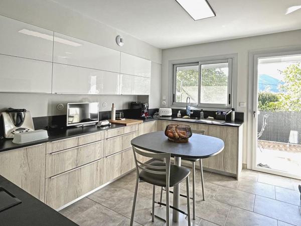 Appartement T5 bis Digne Les Bains 8 pièces 153 m2