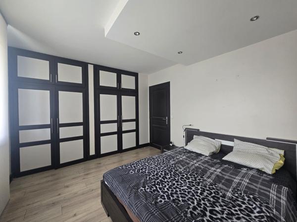 Maison T5 avec garage double