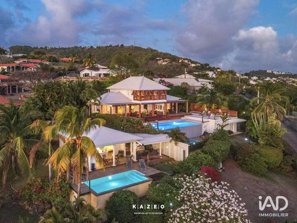 Maison à vendre 7 pièces 200 m² Case-Pilote