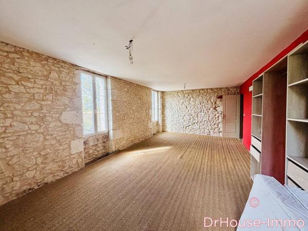 Château à vendre 10 pièces de 480 m²