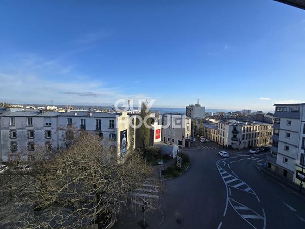 A louer - Studio meublé  -  Quartier St Martin  BREST