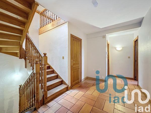 Maison à vendre 8 pièces 183 m² Saint-Germain-Laprade