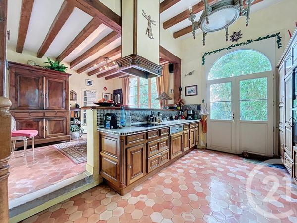 Maison à vendre  10 pièces - 263 m2 CHARTRES - 28