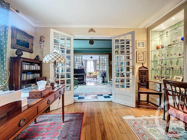 Maison à vendre  10 pièces - 263 m2 CHARTRES - 28