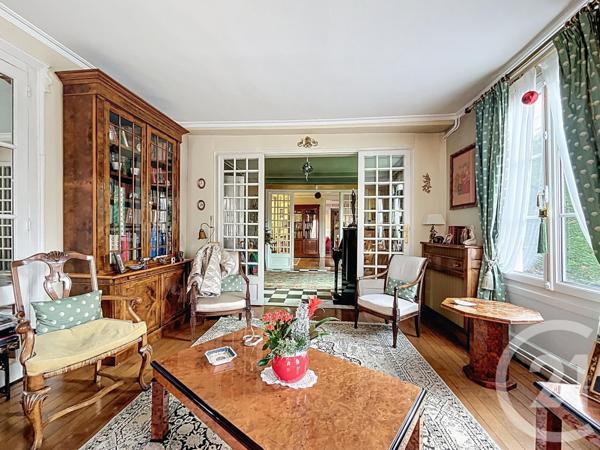 Maison à vendre  10 pièces - 263 m2 CHARTRES - 28