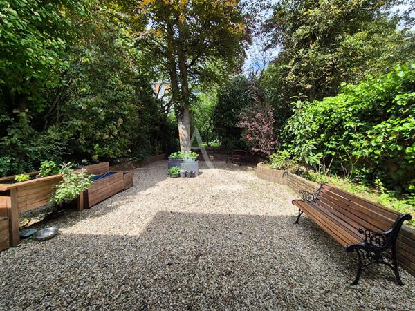 Maison familiale avec 600m² de jardin !