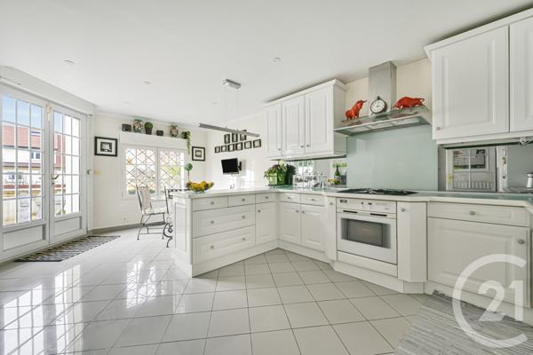 Maison à vendre  6 pièces - 173,88 m2 CHAMPIGNY SUR MARNE - 94