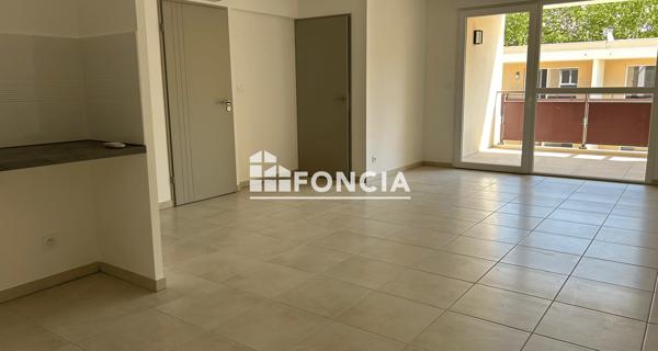 Location Appartement 2 pièces 51.7 m² - Bernis 30620