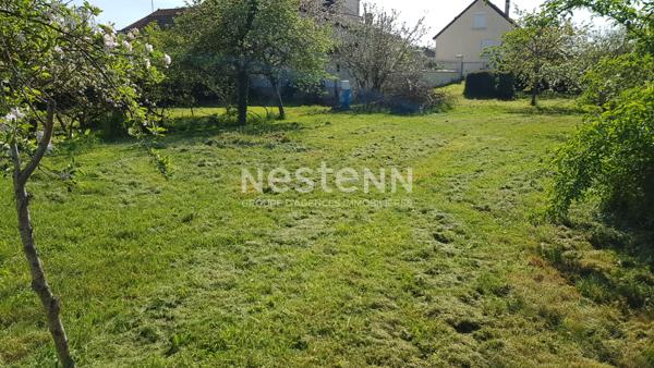 Terrain a batir au coeur de La Suze Sur Sarthe, a 5 minutes a pied de toutes les commodites !