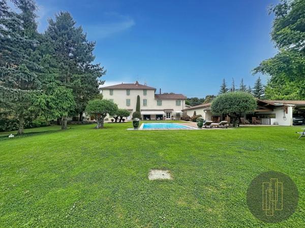 MAISON A VENDRE - COLLONGES AU MONT D OR 390 m 2 | 1 250 000 €