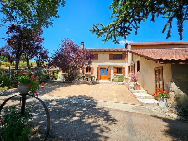 PROPRIÉTÉ DE 5 HECTARES AU COEUR DE LA CAMPAGNE