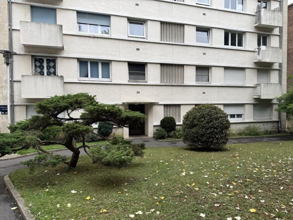 Appartement 4 pièces - 84 m² Bien prestige