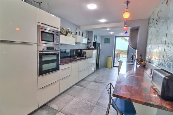 Le Conquet (29217) EXCEPTIONNEL – VILLA D’ARCHITECTE AVEC VUE MER PANORAMIQUE — BAISSE DE PRIX —