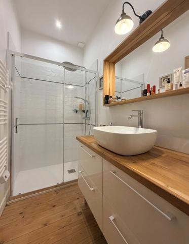 Un véritable cocon alliant charme et douceur de vivre, au coeur du quartier de la Trompette.