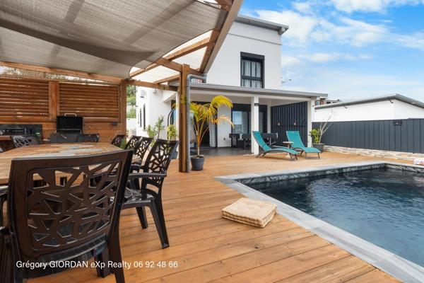 Maison 5 pièces avec garage 140 m², piscine chauffée et prestations haut de gamme – Bérive, Le Tampon