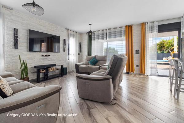 Maison 5 pièces avec garage 140 m², piscine chauffée et prestations haut de gamme – Bérive, Le Tampon