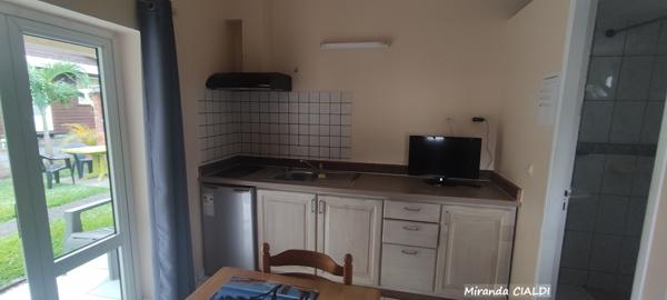 Ensemble Immobilier Meublé 2 CHALETS jumelés F3 - 502m2 / 2 STUDIOS - 861m2/ Terrain à Bâtir 494m2