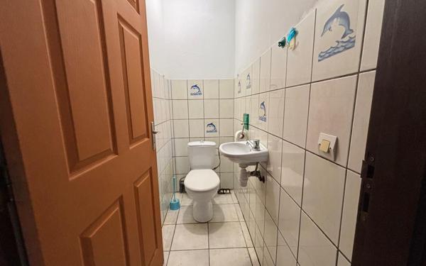 Maison à louer    4 pièces • 194 m2 Macouria