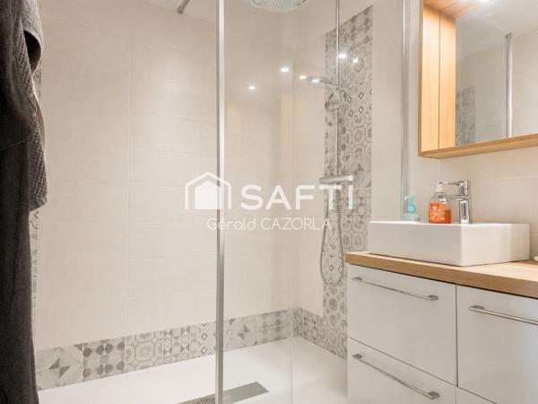 Bel appartement, avec grande pièce de vie