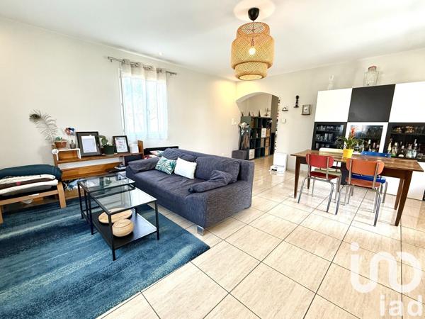 Maison 5 pièces de 125 m² à Bollène (84500)