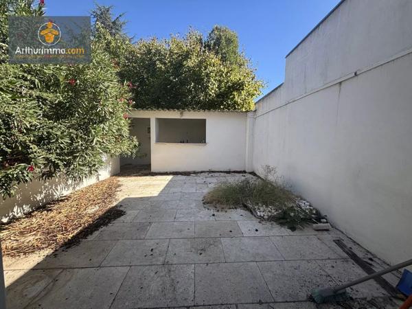 Vente                                                      Maison
                        
                     3 pièces                      86 m2                     à Marmande