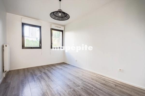 Appartement
         4 pièces
        - 81 m² Exclusivité