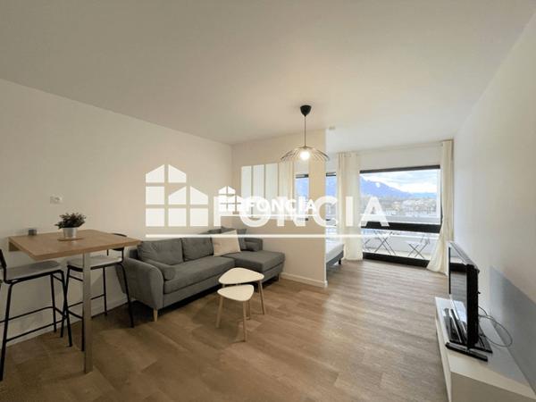 Location Studio meublé 33.16 m² - RESIDENCE EMERAUDE Voiron 38500