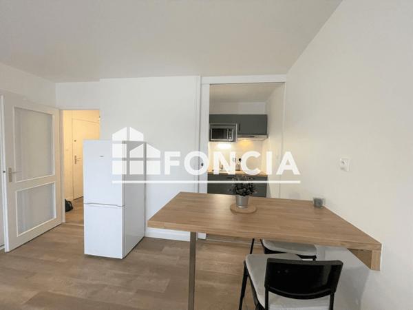 Location Studio meublé 33.16 m² - RESIDENCE EMERAUDE Voiron 38500