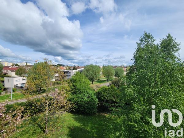 Appartement 2 pièces de 40 m² à Le Creusot (71200)