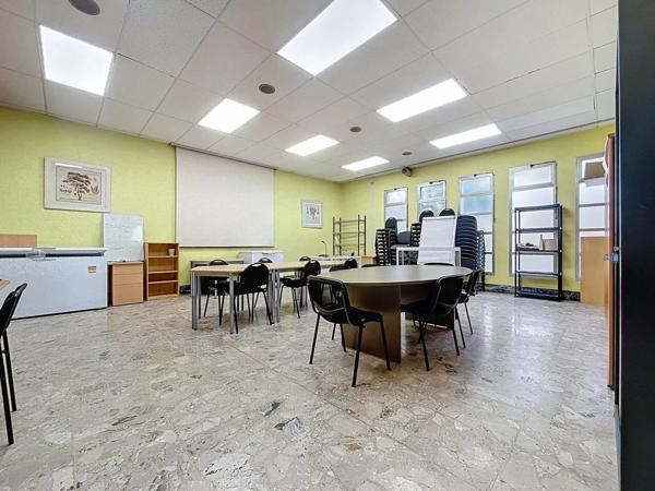 Magnifique local à usage de bureaux