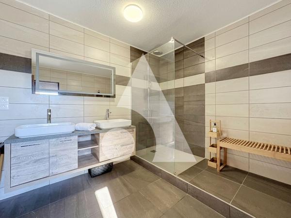 Appartement 4 pièces 124.39 m2