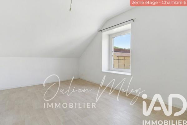 Maison à vendre 10 pièces 201 m² Fesches-le-Châtel