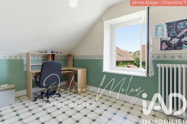 Maison à vendre 10 pièces 201 m² Fesches-le-Châtel