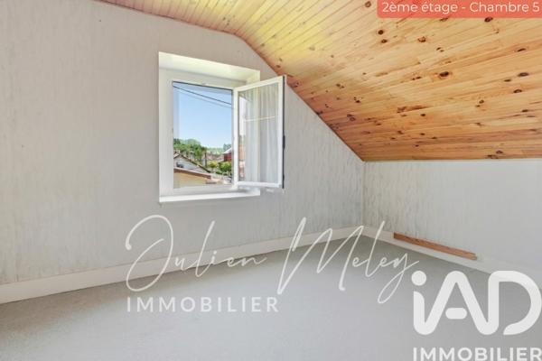 Maison à vendre 10 pièces 201 m² Fesches-le-Châtel
