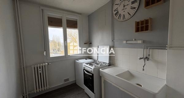 À vendre Appartement 2 pièces 47 m² - Charleville-mézières 08000