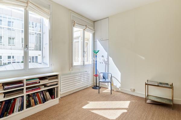 A vendre - appartement - 35 m² - Paris - 75007 - Faubourg Saint Germain