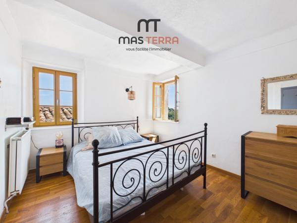 Maison
         5 pièces
        - 80 m² Exclusivité 289 000 € *