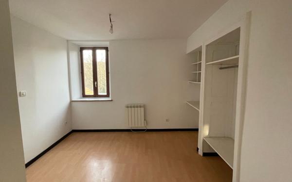 Appartement à vendre    6 pièces • 167,47 m2 Fraize