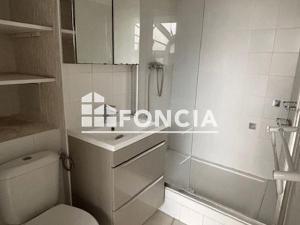 Location Appartement 2 pièces 49.8 m² - 27 RUE DU PILA SAINT GELY Montpellier 34000