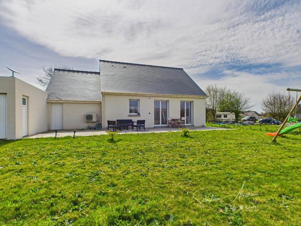 Maison neuve de plain-pied, entre mer et campagne