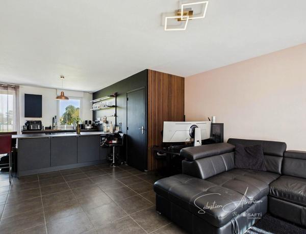 Maison neuve de plain-pied, entre mer et campagne