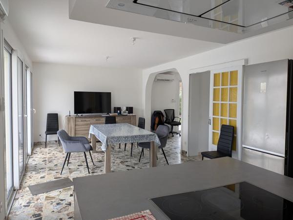 VENTE A TERME LIBRE, 10 ANS