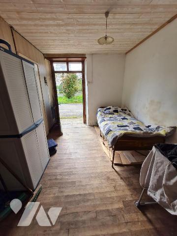 À Vendre à Plumieux Maison de bourg à rénover 