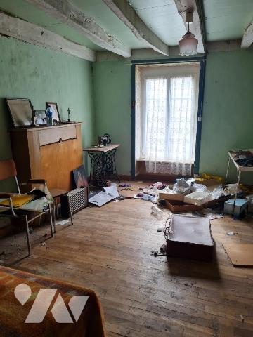 À Vendre à Plumieux Maison de bourg à rénover 