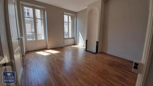 Appartement à louer 3 pièces 61.76m²