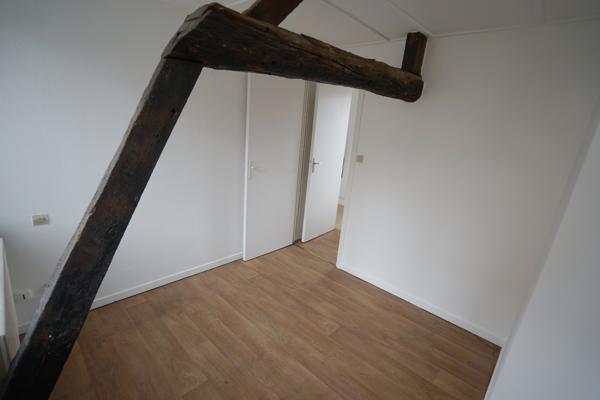 Appartement 1 pièce(s) 49.77 m²