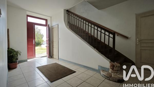 Immeuble à vendre 588 m² Champdeniers