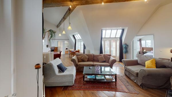 Grand appartement en dernier étage