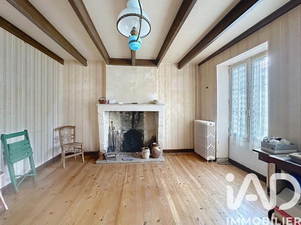 Maison à vendre 5 pièces 270 m² Courçon