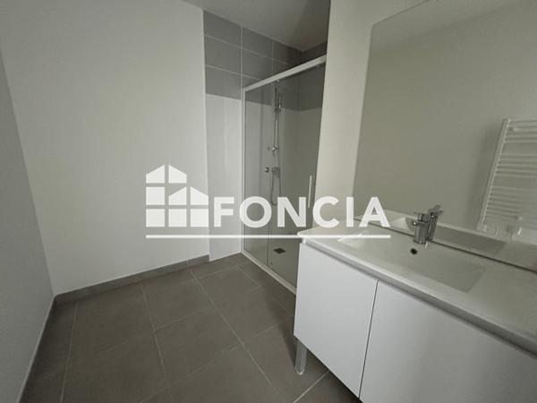 Location Appartement 3 pièces 70.55 m² - Port Saint Louis Du Rhone 13230